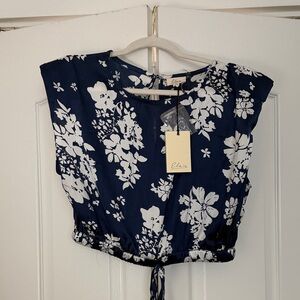 Navy Floral crop Top
